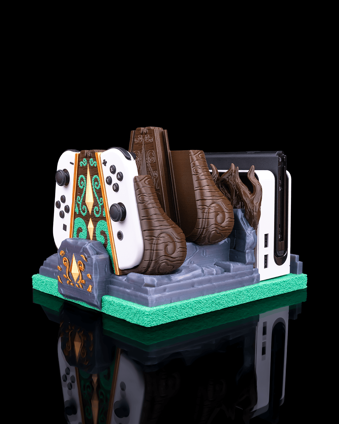 Mossy Shrine Dock Cover & Controller Holder