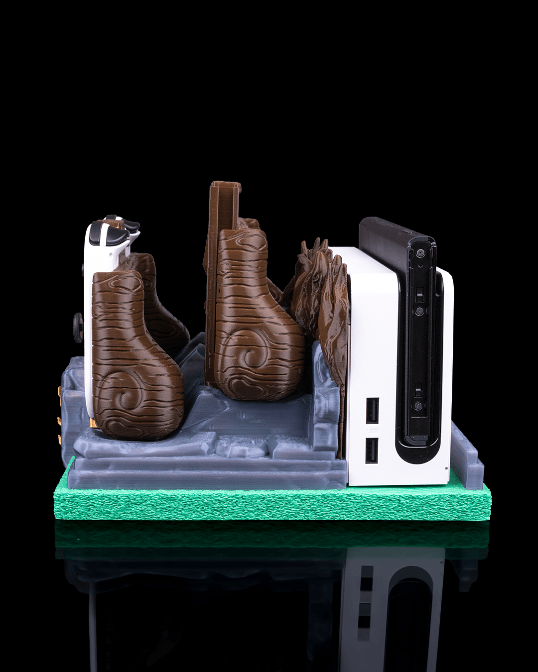 Mossy Shrine Dock Cover & Controller Holder